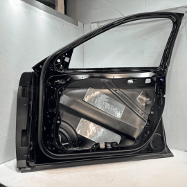 2014-2017 Mercedes S550 Front Right Passenger Side Exterior Door Shell *040* OEM
