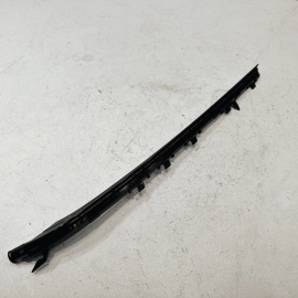 2014-2017 MERCEDES W222 S550 REAR WINDOW PASSENGER SIDE  SHADE GUIDE RAIL OEM 2014-2017 MERCEDES W222 S550 REAR WINDOW PASSENGER SIDE  SHADE GUIDE RAIL OEM