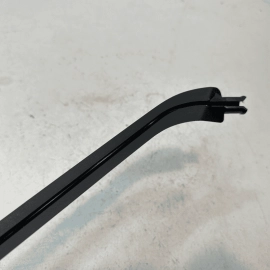 2014-2017 MERCEDES W222 S550 REAR WINDOW PASSENGER SIDE  SHADE GUIDE RAIL OEM 2014-2017 MERCEDES W222 S550 REAR WINDOW PASSENGER SIDE  SHADE GUIDE RAIL OEM