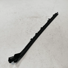 2014-2017 MERCEDES W222 S550 REAR WINDOW PASSENGER SIDE  SHADE GUIDE RAIL OEM 2014-2017 MERCEDES W222 S550 REAR WINDOW PASSENGER SIDE  SHADE GUIDE RAIL OEM