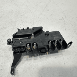 2014 - 2017 MERCEDES S550 W222 FRONT DASHBOARD POWER FUSE BOX OEM