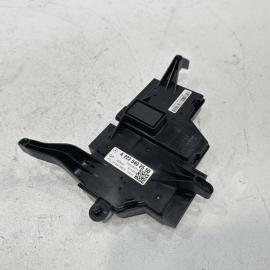 2014 - 2017 MERCEDES S550 W222 FRONT DASHBOARD POWER FUSE BOX OEM