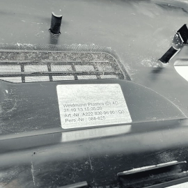 2014-2017 MERCEDES S550 W222 Front Wiper Cowl Cover Trim OEM