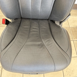 Front Left Driver Seat Black Leather Mercedes W222 S550 2014-2017 OEM Front Left Driver Seat Black Leather Mercedes W222 S550 2014-2017 OEM