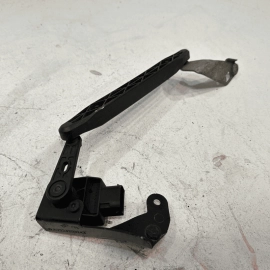 Rear Left Suspension Height Level Sensor Mercedes W222 S550 2014-2017 OEM