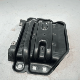 AWD Transmission Mount Bracket Support Mercedes W222 S550 2014-2017 OEM