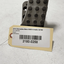 2014-2017 Mercedes-Benz S 550  Accelerator Gas Pedal w/Sensor Assembly OEM