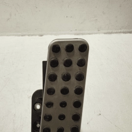 2014-2017 Mercedes-Benz S 550  Accelerator Gas Pedal w/Sensor Assembly OEM