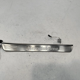 14-2017 MERCEDES S550 W222 REAR PASSENGER SIDE DOOR SILL TRIM COVER PANEL OEM