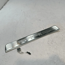 14-2017 MERCEDES S550 W222 REAR PASSENGER SIDE DOOR SILL TRIM COVER PANEL OEM