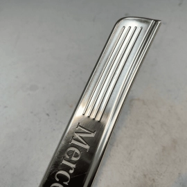 14-2017 MERCEDES S550 W222 REAR PASSENGER SIDE DOOR SILL TRIM COVER PANEL OEM