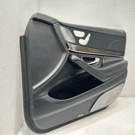 Front Right Interior Door Panel Trim Cover Mercedes W222 S550 2014-2017 OEM Front Right Interior Door Panel Trim Cover Mercedes W222 S550 2014-2017 OEM