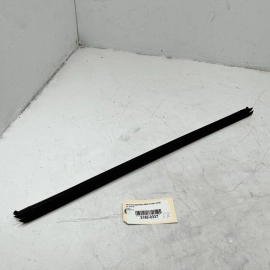 Front Right Door Window Belt Weatherstrip Seal Mercedes W222 S550 2014-2017 OEM