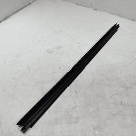 Front Right Door Window Belt Weatherstrip Seal Mercedes W222 S550 2014-2017 OEM