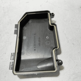 2014-2015 Mercedes-Benz S 550 Upper Cover Engine Fuse & Power Relay Box OEM