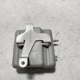 2014 Mercedes-Benz S 550 Vacuum Valve Pump Reservoir Tank OEM