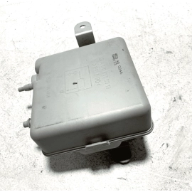2014 Mercedes-Benz S 550 Vacuum Valve Pump Reservoir Tank OEM