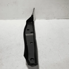 2014-2017 Mercedes-Benz S550 Front Left Side Fender Rearward Seal Cover OEM