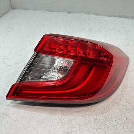 2018-2020 HONDA ACCORD HYBRID REAR RIGHT PASSENGER SIDE OUTER TAILLIGHT LAMP OEM