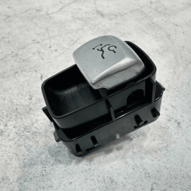 2014 - 2020 MERCEDES S550 W222 TRUNK LID RELEASE HANDLE SWITCH COVER TRIM OEM