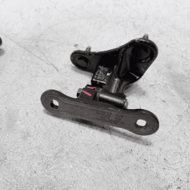 MERCEDES W222 S550 FRONT LEFT DRIVER SIDE LOWER DOOR HINGE OEM 2014-2017