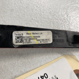 12-20 Tesla Model S Rear Bumper Left Driver Side Signal Lamp Light Reflecto