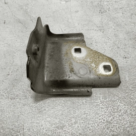 MERCEDES W222 S550 FRONT DRIVER SIDE FENDER SUPPORT BRACKET MOUNT OEM 2014-2017