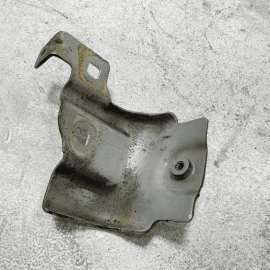 MERCEDES W222 S550 FRONT DRIVER SIDE FENDER CENTER BRACKET MOUNT OEM 2014-2017