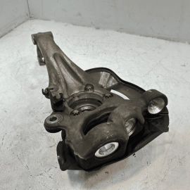 Mercedes W222 S550 AWD 4-MATIC Front Driver Side Spindle Knuckle Hub 2014-17 OEM