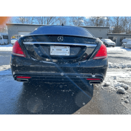 Mercedes W222 S550 4-MATIC Front Passenger Side Spindle Knuckle Hub 2014-17 OEM