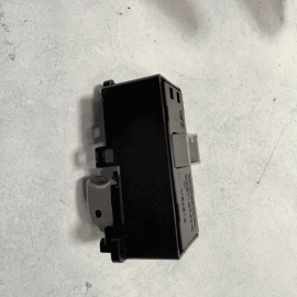 2018-2022 Honda Accord Rear Driver & Passenger Door Window Glass Switch OEM 2018-2022 Honda Accord Rear Driver & Passenger Door Window Glass Switch OEM