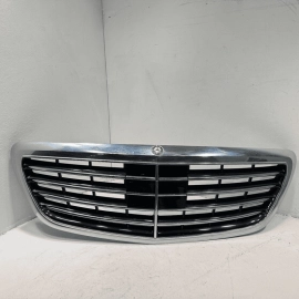 Radiator Center Grille Bumper Mercedes W222 S550 2014-2017 OEM