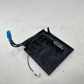 2014-2017 MERCEDES W222 S550 CENTER CONSOLE USB AUX MEDIA RETAINER PLATE OEM
