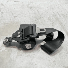 2018-2020 Honda Accord Rear Center Seat Belt Retractor w/Right Buckle OEM