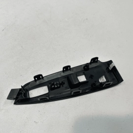 HONDA ACCORD REAR RIGHT PASSENGER SIDE DOOR SWITCH PANEL COVER OEM 2018-2022 HONDA ACCORD REAR RIGHT PASSENGER SIDE DOOR SWITCH PANEL COVER OEM 2018-2022