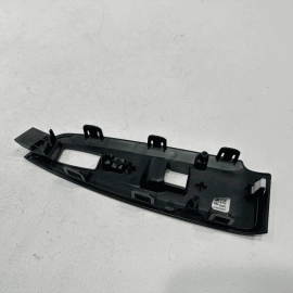 HONDA ACCORD REAR RIGHT PASSENGER SIDE DOOR SWITCH PANEL COVER OEM 2018-2022 HONDA ACCORD REAR RIGHT PASSENGER SIDE DOOR SWITCH PANEL COVER OEM 2018-2022