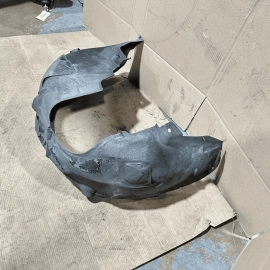 2014-2017 MERCEDES W222 S550 REAR DRIVER QUARTER WHEELHOUSE SPLASH SHIELD OEM