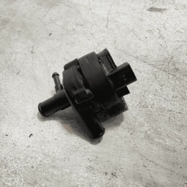 MERCEDES W222 S550 ENGINE COOLANT AUXILIARY WATER PUMP OEM OEM 2014-2017