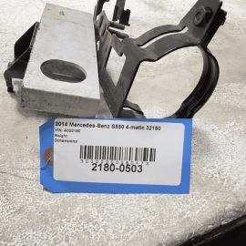 MERCEDES W222 S550 FRONT PASSENGER SIDE SUBFRAME SUPPORT BRACKET OEM 2014-2017