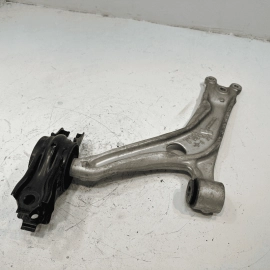 HONDA ACCORD FRONT RIGHT PASSENGER SIDE LOWER CONTROL ARM OEM 2018 - 2022 HONDA ACCORD FRONT RIGHT PASSENGER SIDE LOWER CONTROL ARM OEM 2018 - 2022