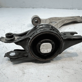 HONDA ACCORD FRONT RIGHT PASSENGER SIDE LOWER CONTROL ARM OEM 2018 - 2022 HONDA ACCORD FRONT RIGHT PASSENGER SIDE LOWER CONTROL ARM OEM 2018 - 2022