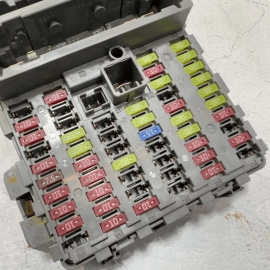 Cabin Fuse Relay Box Honda Accord Hybrid Hybrid 2018-2020 OEM