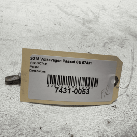 2018 - 2022 VOLKSWAGEN PASSAT DOOR LOCK CYLINDER W/O KEY OEM
