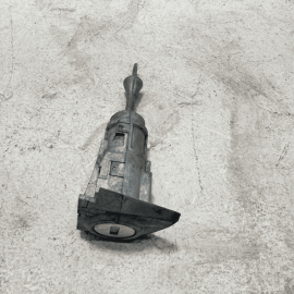 2018 - 2022 VOLKSWAGEN PASSAT DOOR LOCK CYLINDER W/O KEY OEM