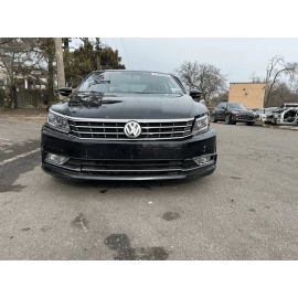 VOLKSWAGEN PASSAT FRONT DRIVER SIDE DOOR PANEL MOLDING TRIM COVER 2016-2019 OEM