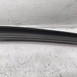VOLKSWAGEN PASSAT FRONT DRIVER DOOR WINDOW GLASS RUN CHANNEL SEAL 2012-2022 OEM