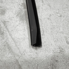 VOLKSWAGEN PASSAT FRONT DRIVER DOOR WINDOW GLASS RUN CHANNEL SEAL 2012-2022 OEM