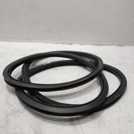 VOLKSWAGEN PASSAT FRONT DRIVER SIDE DOOR BODY WEATHERSTRIP INNER SEAL 12-22 OEM