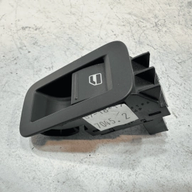 12-18 VOLKSWAGEN PASSAT REAR LEFT OR RIGHT DOOR WINDOW SWITCH & HOUSING OEM 1PCS