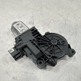 2012 - 2018 VOLKSWAGEN PASSAT SE REAR LEFT DOOR WINDOW GLASS MOTOR OEM